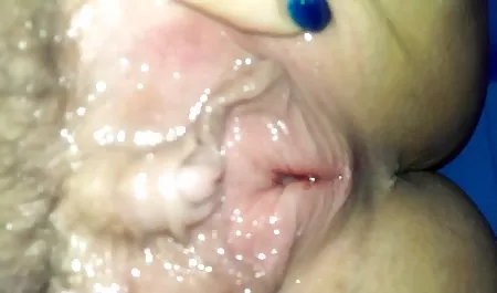 البنوك سارة سكس محارم اوربى يعطي اللسان 12 رفاق
