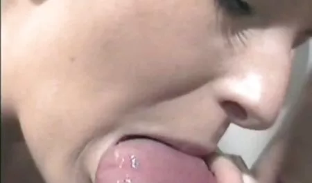 لقد جاءت سكس اباء مع بناتهم مترجم إلى مكتبنا للشكوى.