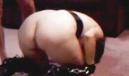 18 - سونيا هي أول من افلام سكس اخ واخته مترجم عربي يمنحها الشرج