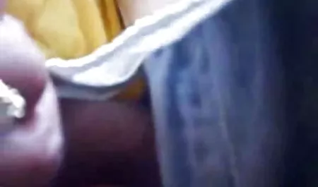 فتاة الأبنوس سكس اجنبي محارم امهات يصرخ ل ديك كبيرة