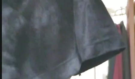 جادا ، صفيق ، مثير. جنس محارم اجنبي