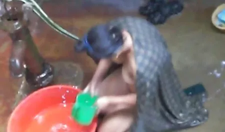 فتاة هواة يحصل لها سكس محارم ام وابنها مترجم كس شاعر المليون