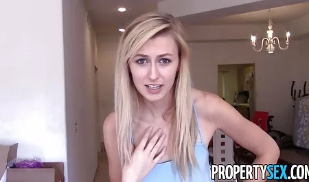 لها كبير سكس مترجم مع خالتي الثدي يسبب انفجار الحيوانات المنوية