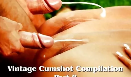 حلق سكس امةات مترجم كس مشمع الحمار صغيرة في سن المراهقة مارس الجنس من قبل الديك الأسود عرقي الشرج