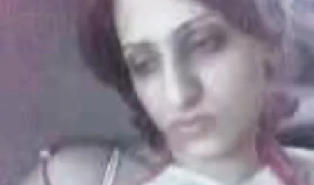 إغراءات خطيرة سكي محرم مترجم