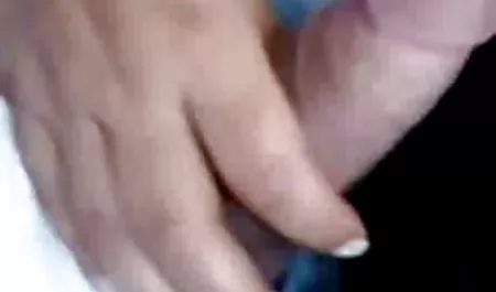 أخذت ربة منزل عربية اللاجئين منزل six محارم مترجم مثير.