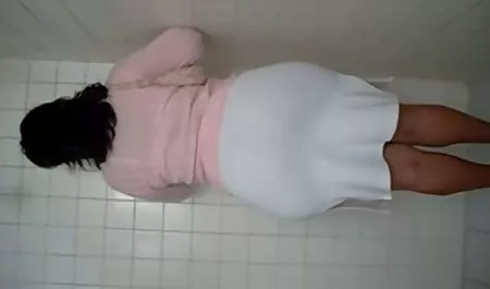 سوف يمارس الجنس معها يشكلون الموقف؟ سكس اجنبي مع اخته