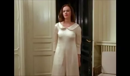 - يتغذى الديك الأسود سكس محارم حوامل من قبل شقراء قرنية