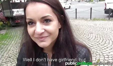 جبهة سكس محارم اجنبي مترجم عربي مورو يحصل مارس الجنس أثناء التدليك