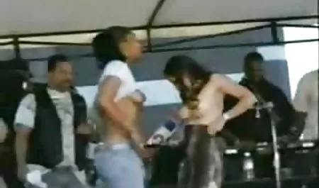 يحصل قصفت شقراء وقحة سكس اجنبي محارم ث نجمة القمر