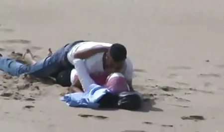 المعلم القديم سكس محارم عالمي مترجم عربي والغش الملاعين الطلاب في المدرسة الداخلية