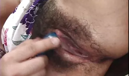 ميلاني هيكس يحصل رعشة افلام سكس اخ مع اخته مترجم عربي محشوة لها