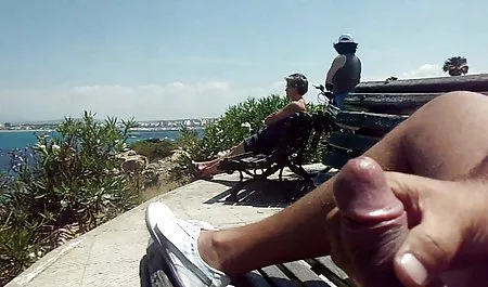 الشرج. لول سكس مترجم اخوات